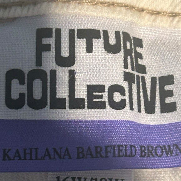 FUTURE COLLECTIVE Women’s Off White Denim Jean with Cross over Button Waist - Picture 8 of 9